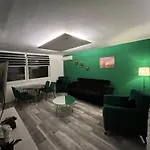 Apartman Omar Stan Na Dan Besplatan Parking Sarajevo
