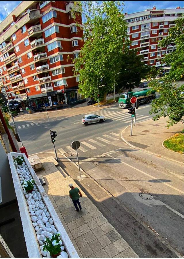 Omar Stan Na Dan Besplatan Parking Sarajevo